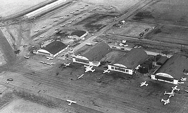 lanzamiento de un globo desde Fleming Field