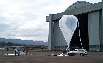 Lanzamiento de Near Space Corporation desde Tillamook