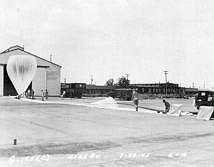 Launch of a MOGUL balloon